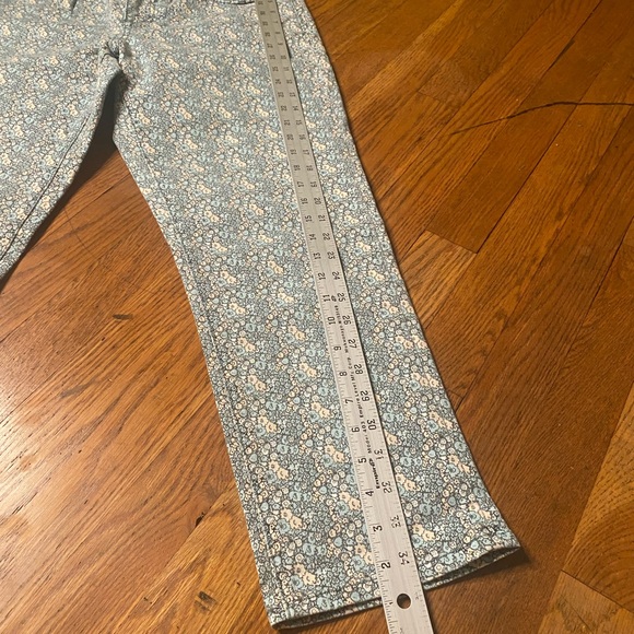Pilcro ( Anthropologie)Floral Ankle Jeans Size 31 - Picture 6 of 9